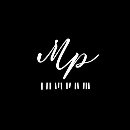 Maia Piano Logo Short